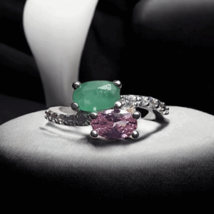 ANILLO CON ESMERALDA